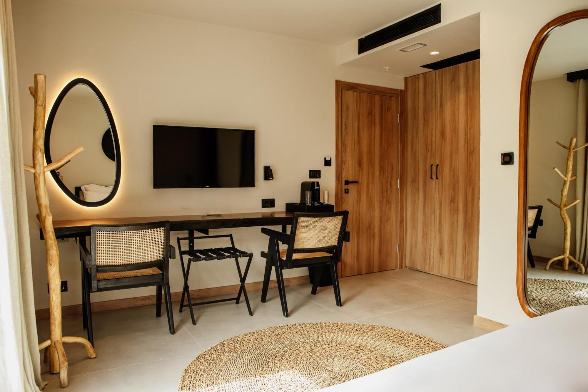 1920 Hotel 4*